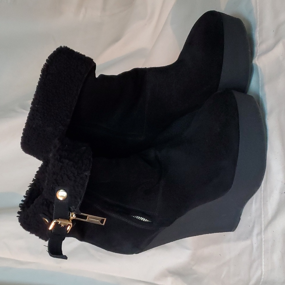 Burberry boots